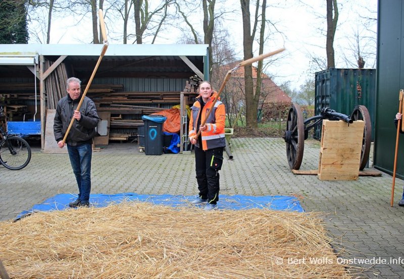 21-03-26 Vlegeldorsen bij Onstwedder Gaarv'n. Foto: Bert Wolfs Onstwedde.info