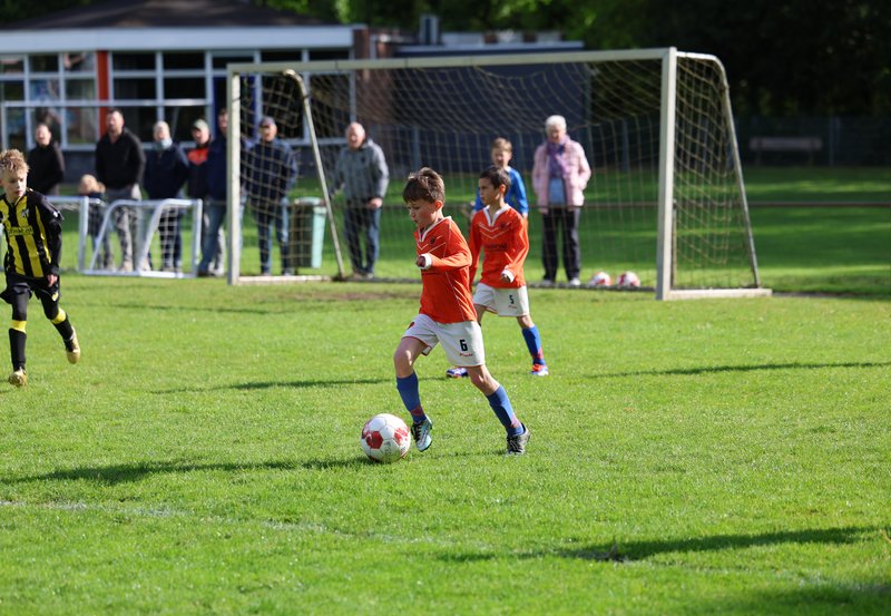 18-05-26 Onstwedder Boys JO9 - Veendam JO9. Foto: Freek Moorlag Onstwedde.info