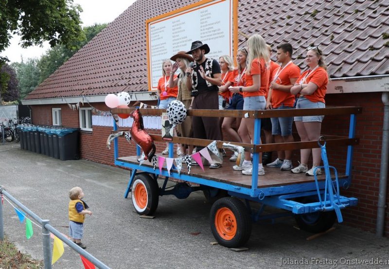 10-08-26 Opening Vakantiespelweek met als thema dit jaar '' In het Wilde Westen". Foto: Jolanda Freitag Onstwedde.info