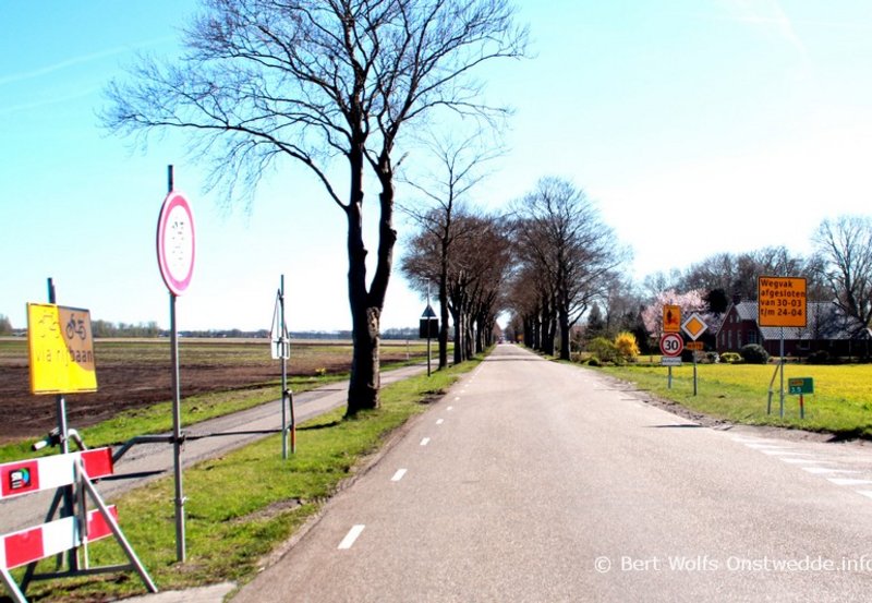 08-04-26 De Vosseberg is afgesloten t/m 24 april. Foto: Bert Wolfs Onstwedde.info