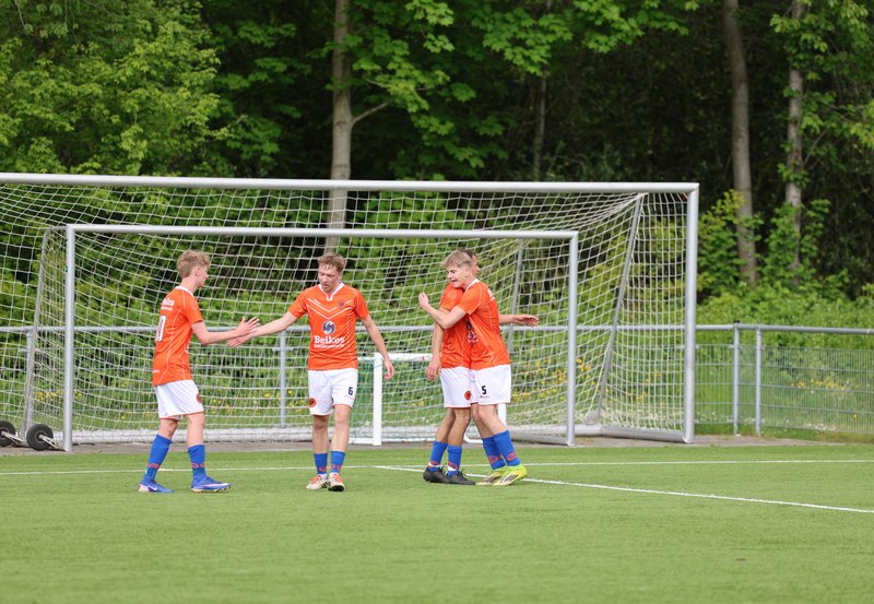 11-05-26 WVV - Onstwedder Boys, uitslag 3-6. Foto: Freeek Moorlag Onstwedde.info