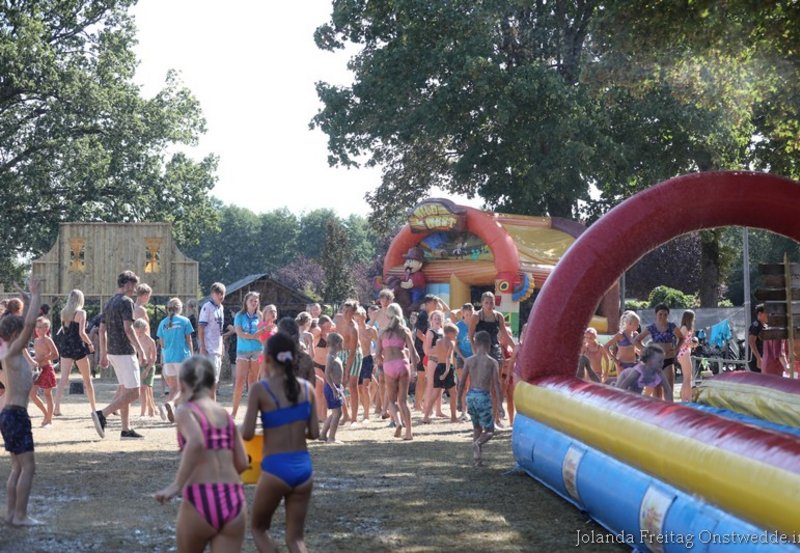 15-08-26 Waterpret tijdens de vakantiespelweek op vrijdag. Foto: Jolanda Freitag Onstwedde.info