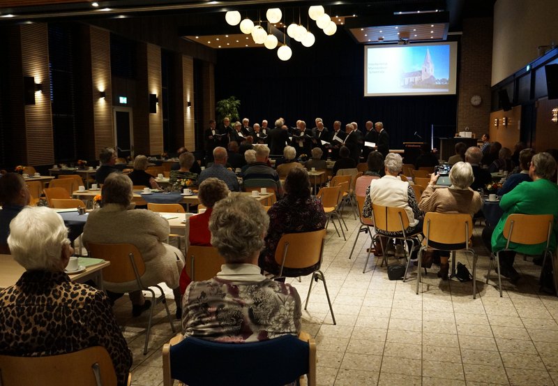 24-03-26 Kom en Zing Mee avond m.m.v. Interkerkelijk Mannenkoor Scheemda. Foto: Anneke Orsel Onstwedde.info Fotoreportage