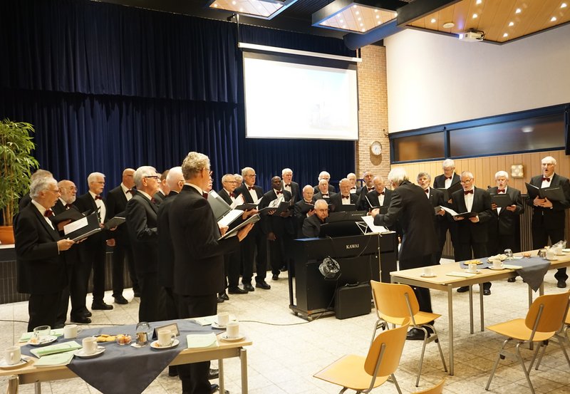 10-11-25 Kom en Zing mee avond met M.m.v. Christelijk Mannenkoor Appingedam. Foto: Anneke Orsel Onstwedde.info