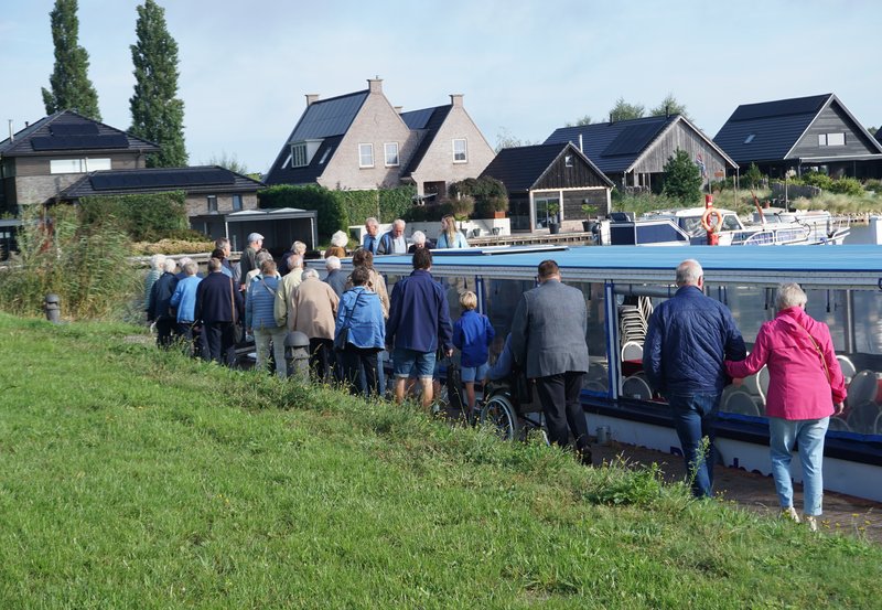 14-09-26 Rondvaart Blauwestad tijdens Startweekend Hervormde Gemeente. Foto: Anneke Orsel Onstwedde.info