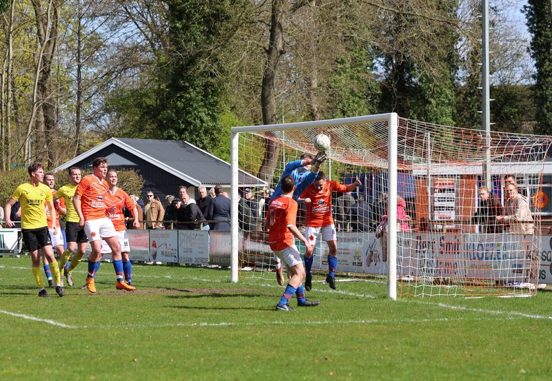 10-04-26 Onstwedder Boys - SVBO. Foto: Freek Moorlag Onstwedde.info