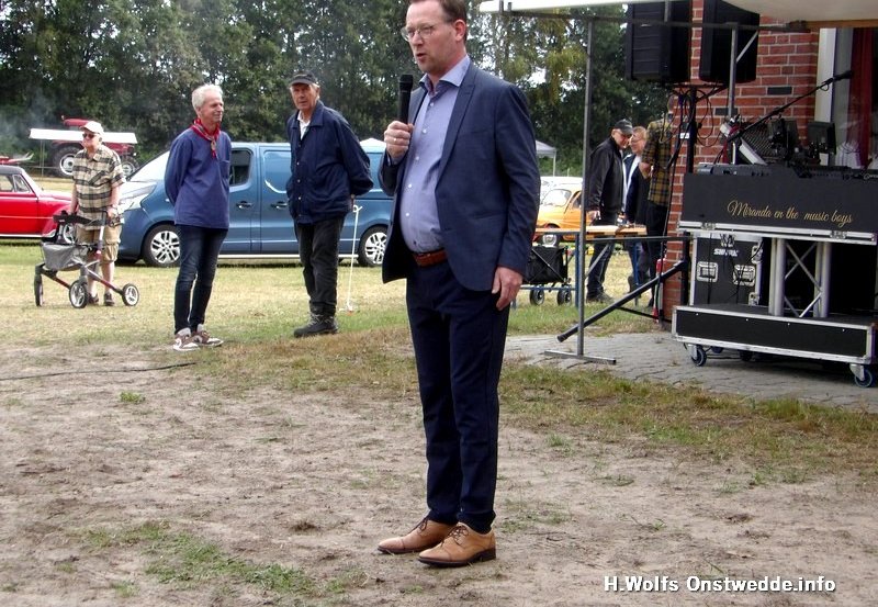 22-08-26 Officiele opening Oogstfeest Onstwedder Gaarv'n door wethouder Gert Jan Boels. Foto: H. Wolfs Onstwedde.info