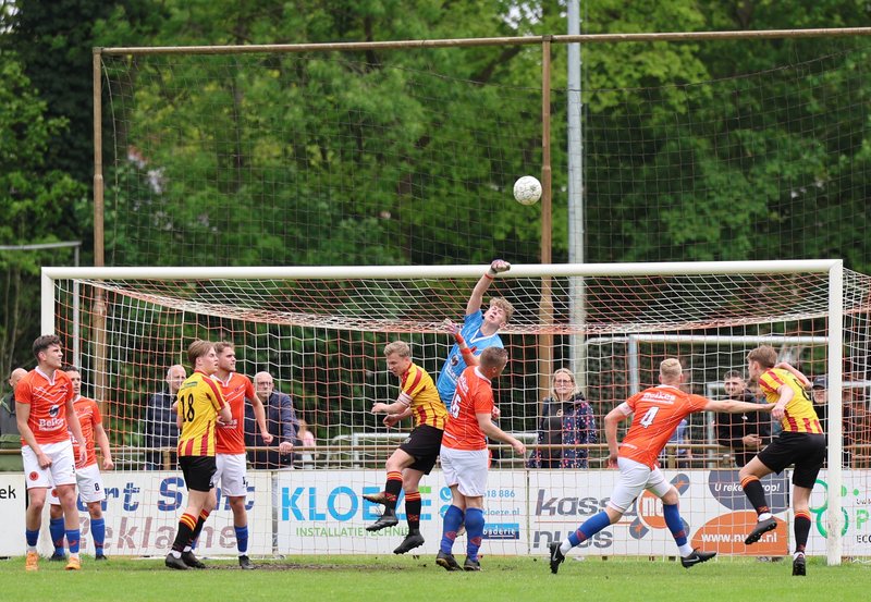 18-05-26 Onstwedder Boys 1 - VAKO 1; eindstand 0 - 0. Foto: Freek Moorlag Onstwedde.info