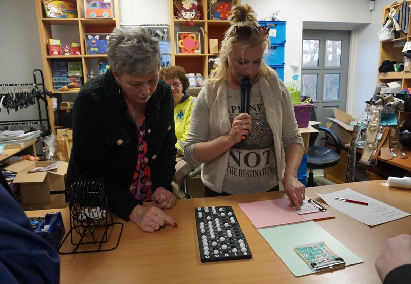 01-04-26 Bingo 20 jaar Liroja Fashion Vlagtwedde. Foto: Anneke Orsel Onstwedde.info